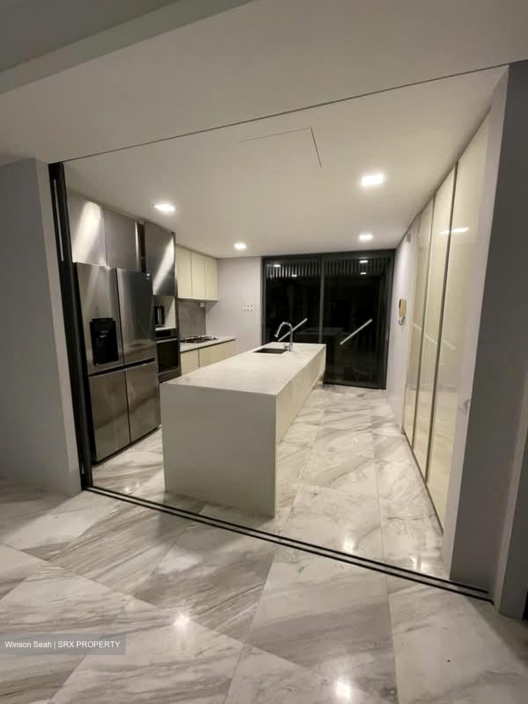 Illoura (D10), Terrace #564023611